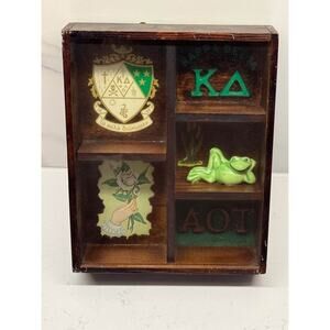 Kappa Delta Sorority Vintage Wooden Shadow Box AOT Frog White Rose Green